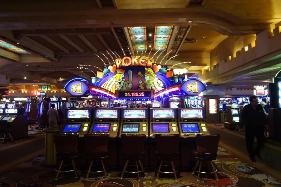 Entertainment in Casinos
